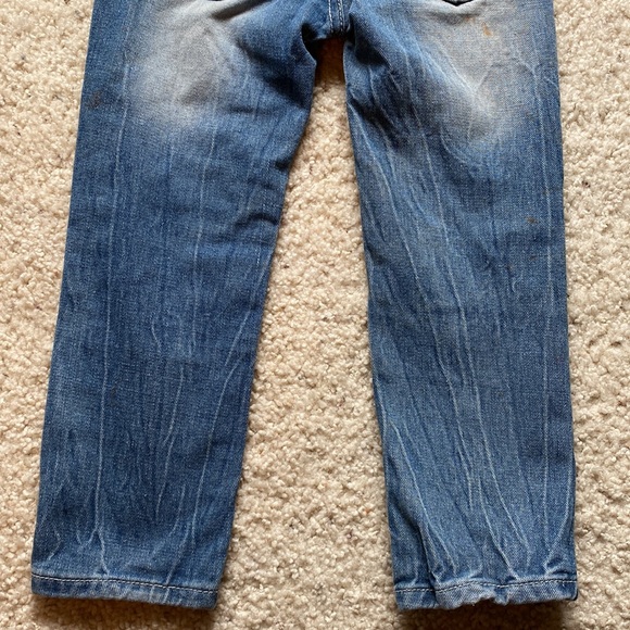 Boys Size 5 Destructed Denim Jeans - Picture 6 of 8